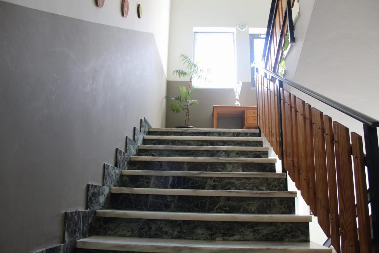 Casa Per Ferie Beatorosaz Hotel Cesana Torinese Luaran gambar