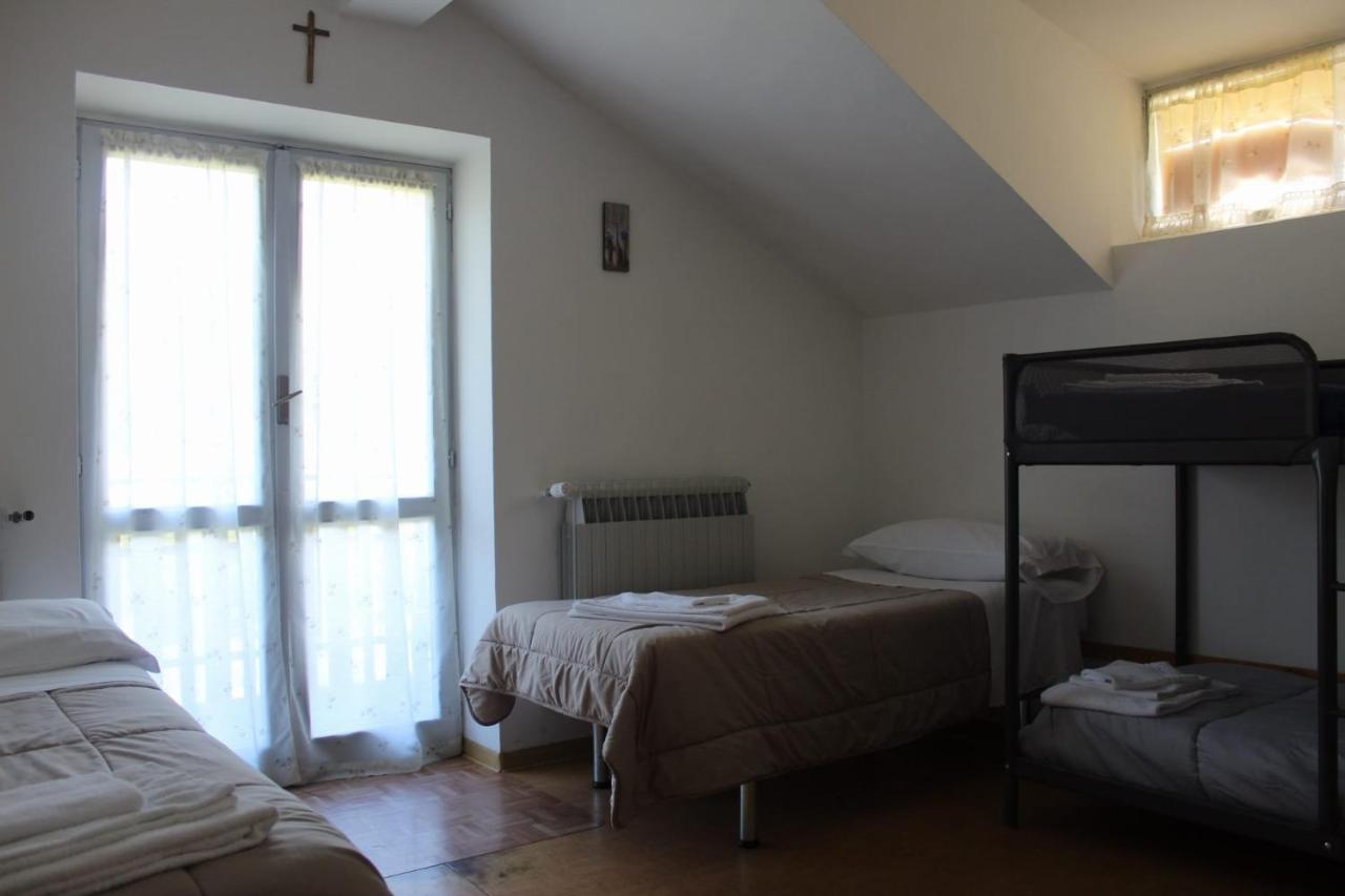 Casa Per Ferie Beatorosaz Hotel Cesana Torinese Luaran gambar